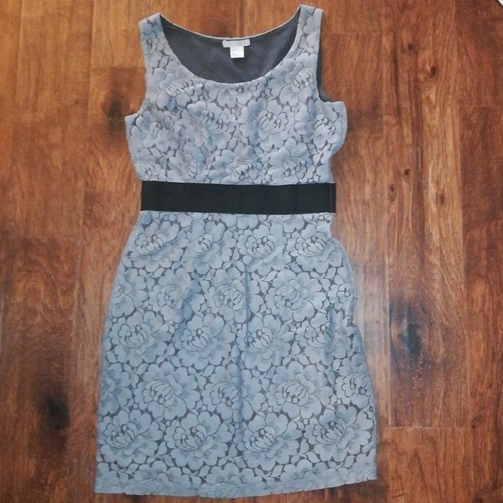 H & M Gray lace dress